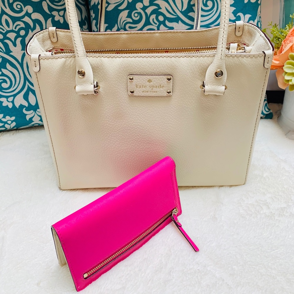 Kate Spade Ivory Leather Bag with Wallet - Picture 3 of 15